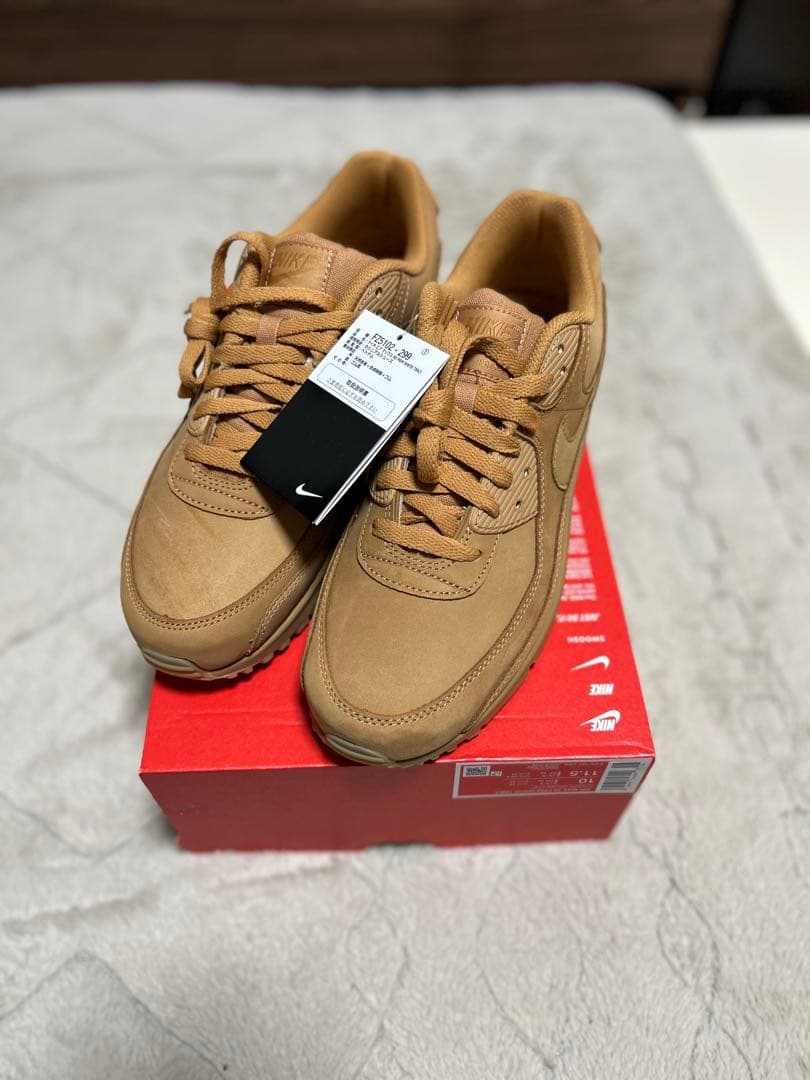 【新品、未使用品】Nike Air Max 90 ウィート スニーカー
