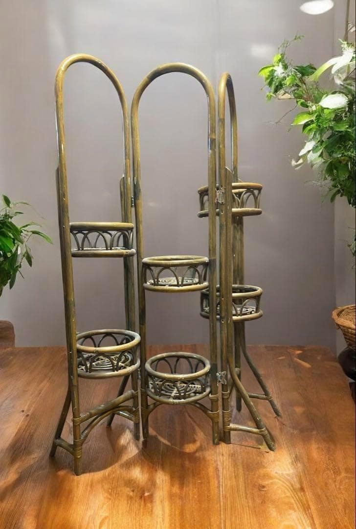 アンティーク★ラタンのプランター　パーテーションとしても