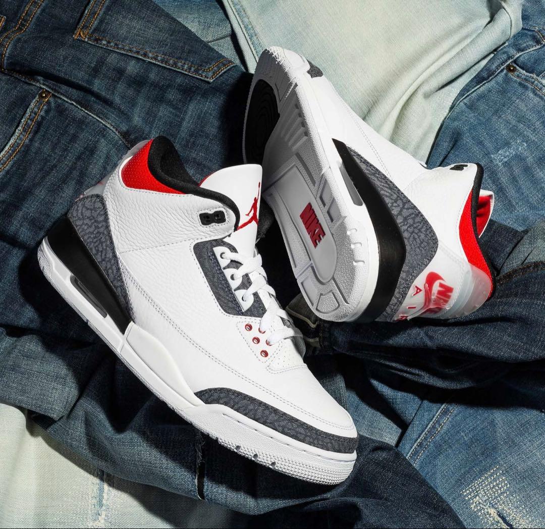 靴 Nike Air Jordan 3 Retro Fire Red Denim