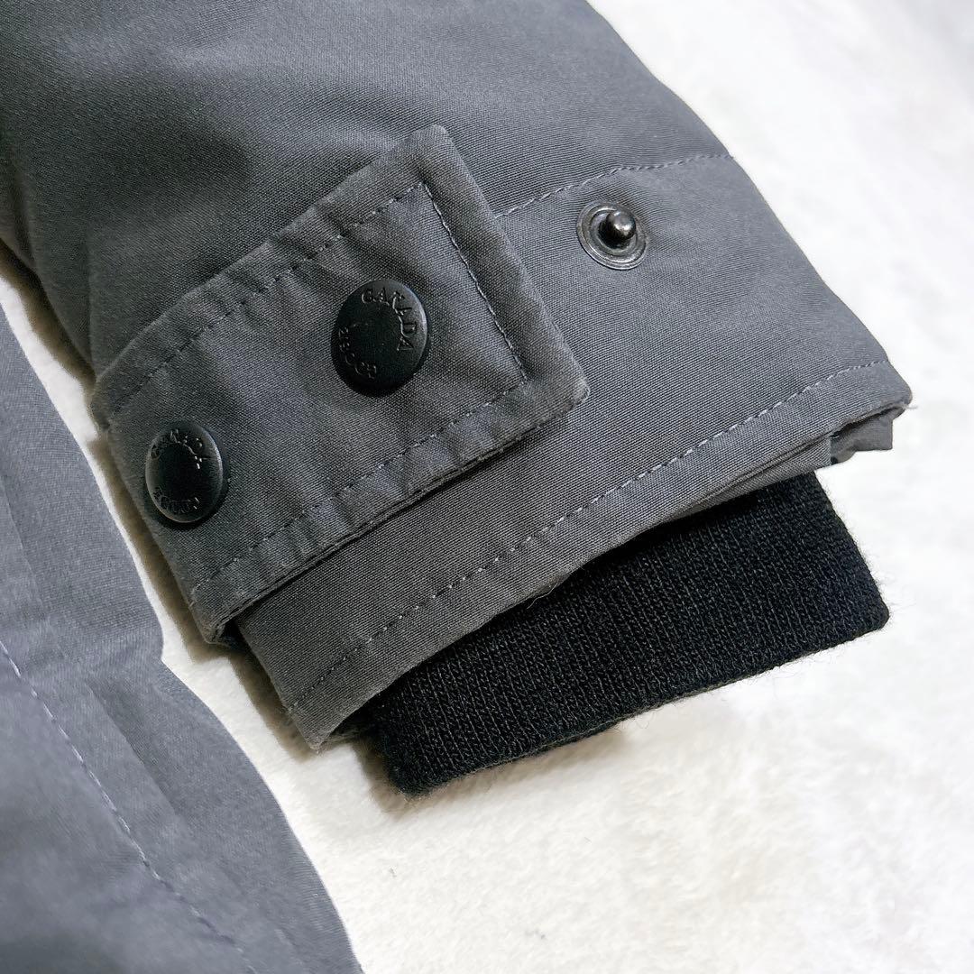 ほぼ未使用✨　カナダグース　ダウンジャケット　グレー　マッケンジー　M