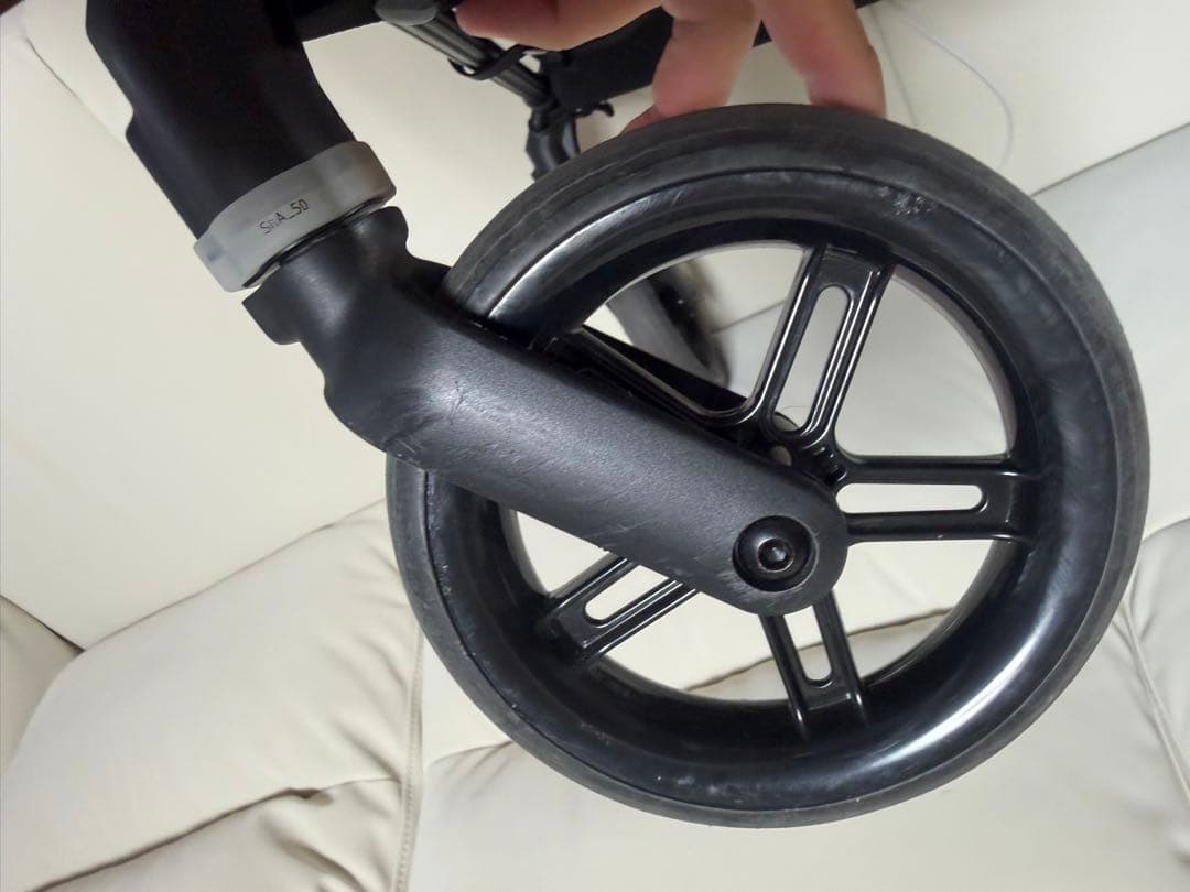 美品　使用少　サイベックス メリオ カーボン CYBEX MELIO 2023年