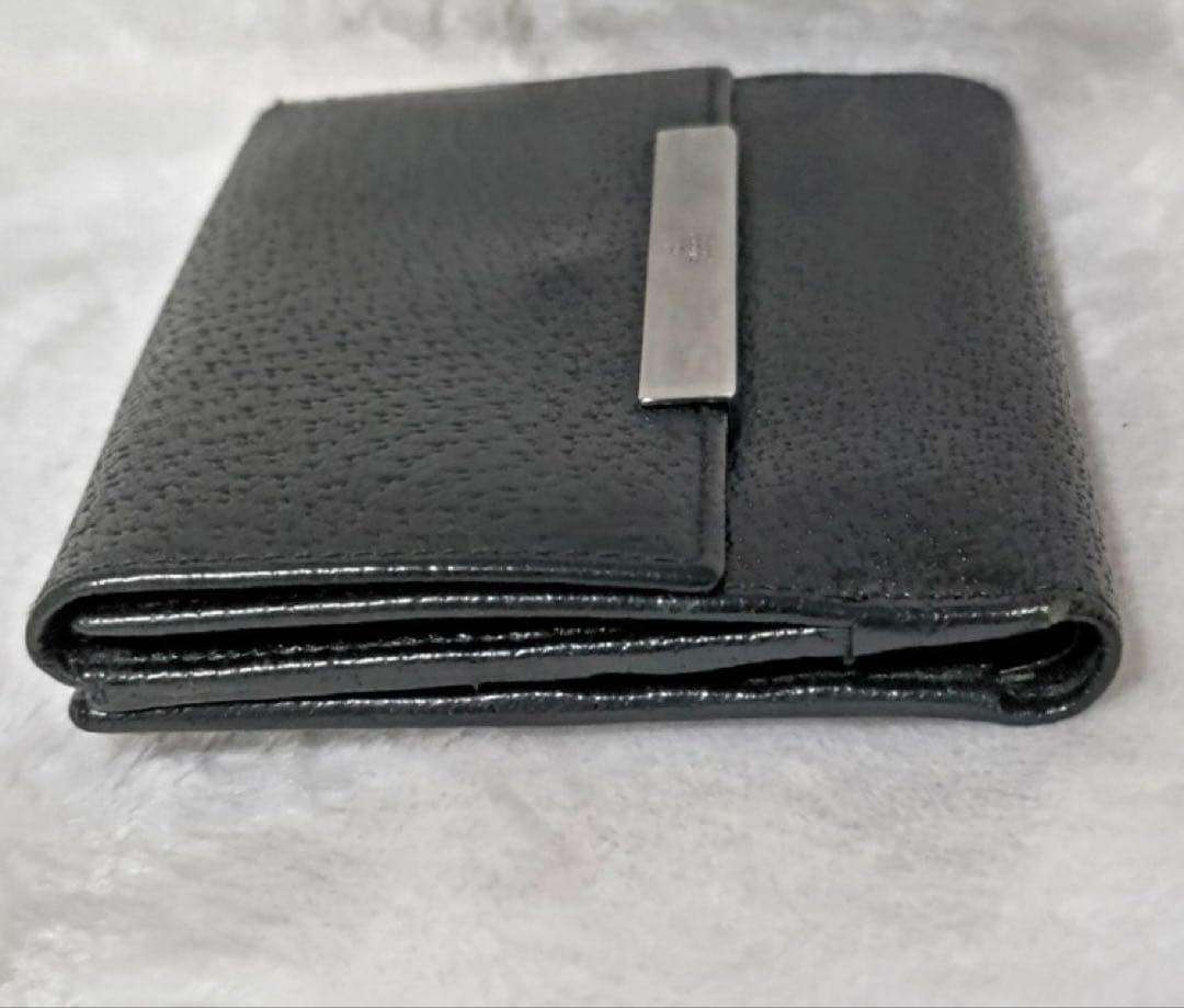 美品 GUCCI グッチ Wホック レザー 黒 ブラック 二つ折り財布 財布