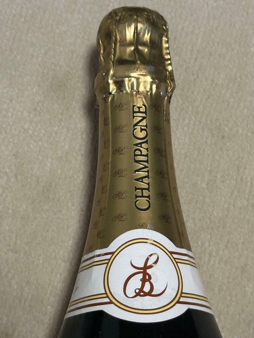 希少　ベルナールロワゾー　三つ星レストラン　ハウスシャンパン