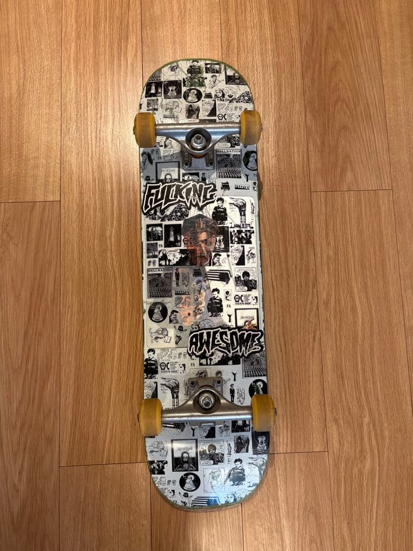 Fucking Awesome スケートボード コンプリート　8.00インチ