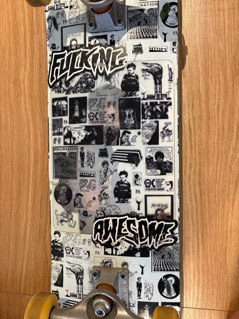 Fucking Awesome スケートボード コンプリート　8.00インチ