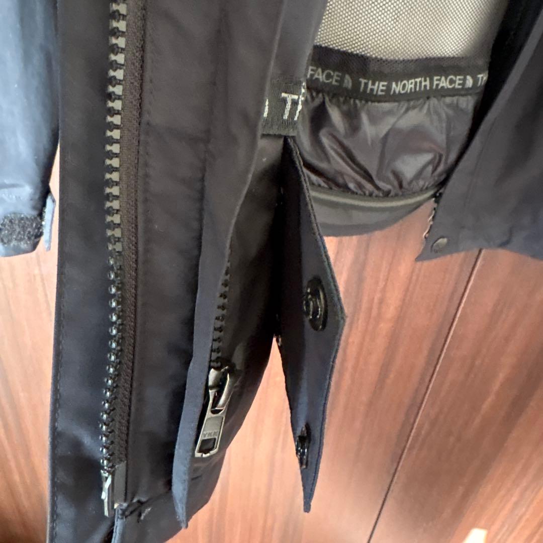 進撃の牛　THE NORTH FACEスクープジャケット NP61940