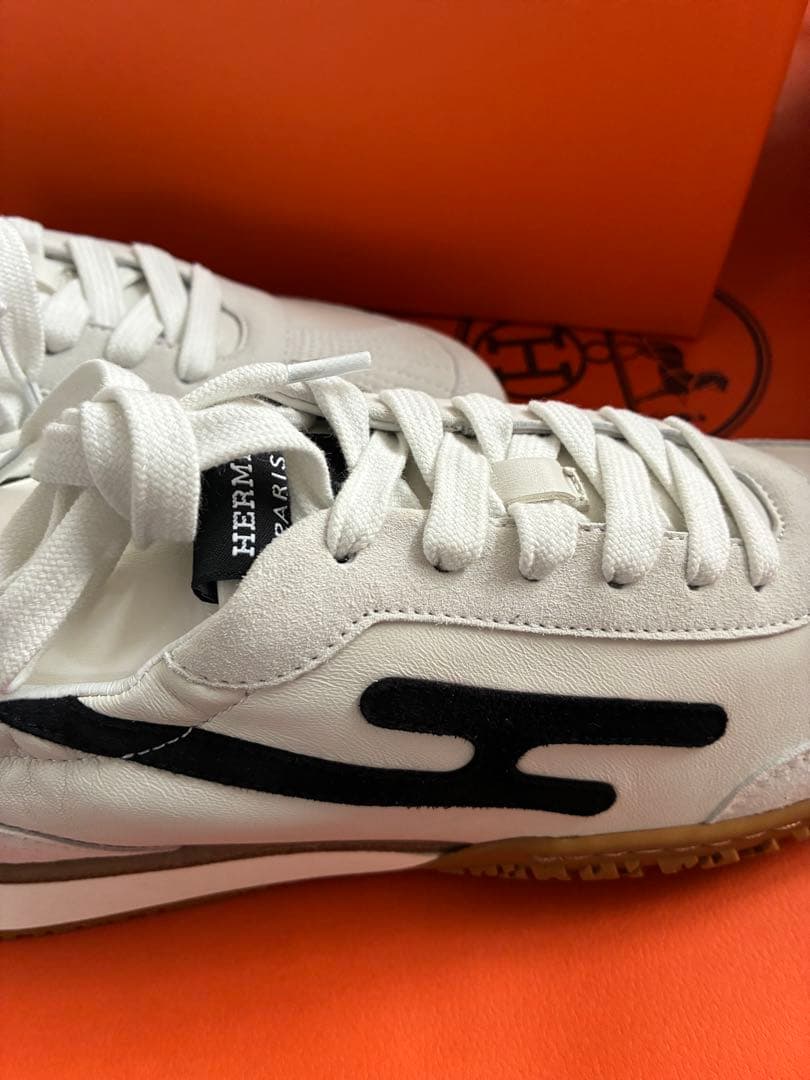 エルメス☆最新スニーカー【ジェット】☆人気ホワイト☆定価19万 正規 新品 格安