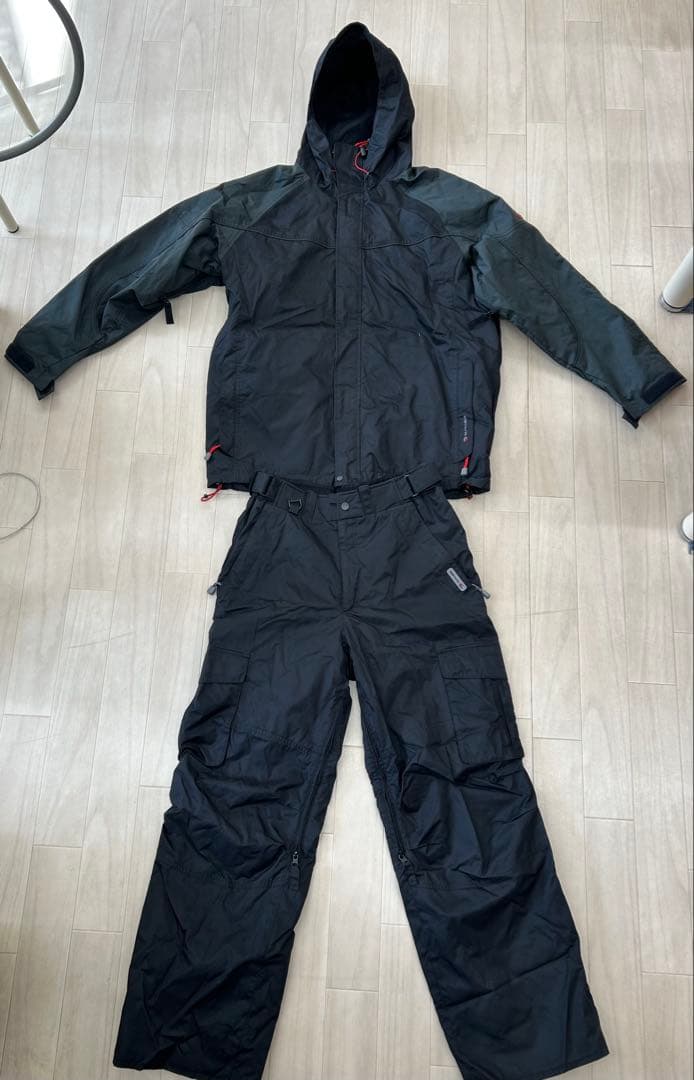 ESTIVO メンズスノーボードウェア 上下セット