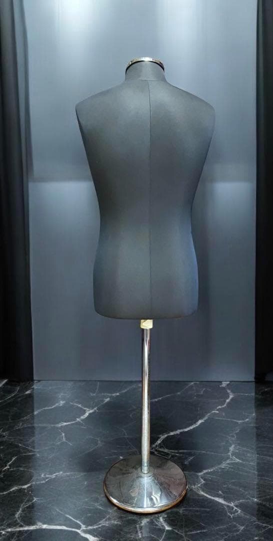 2個セット★男性トルソーと女性トルソー　マネキン　台座は1個のみ