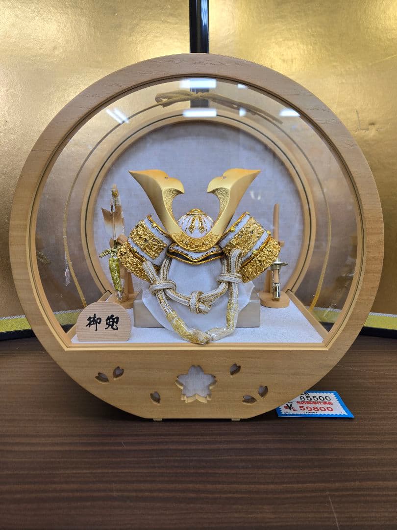 【展示品限り】五月人形　兜　鍬形　ケース飾り　※閉店セール　K9