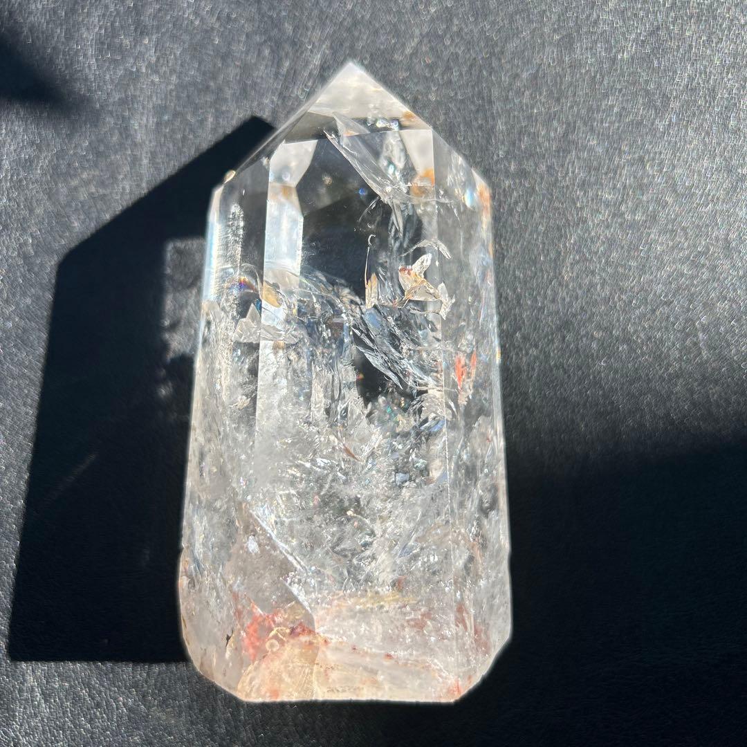 水晶　六角柱　レインボー多数入　透明度抜群