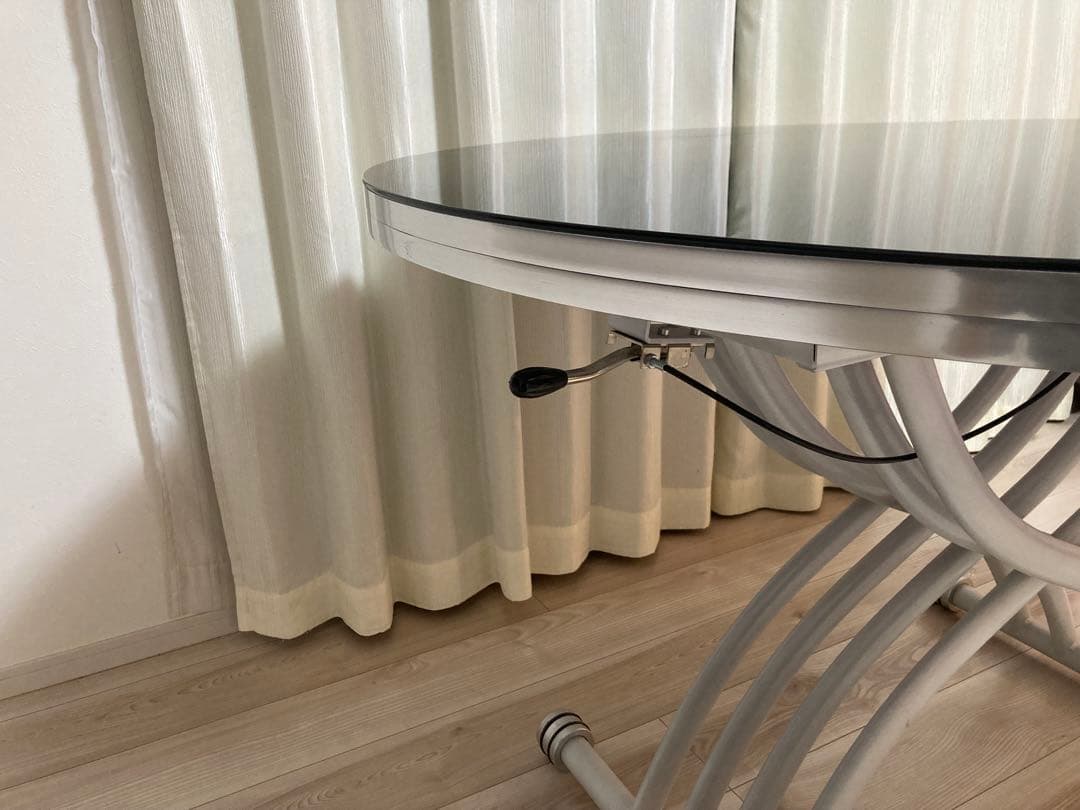 ガス圧昇降式センターテーブル 天板折りたたみ式