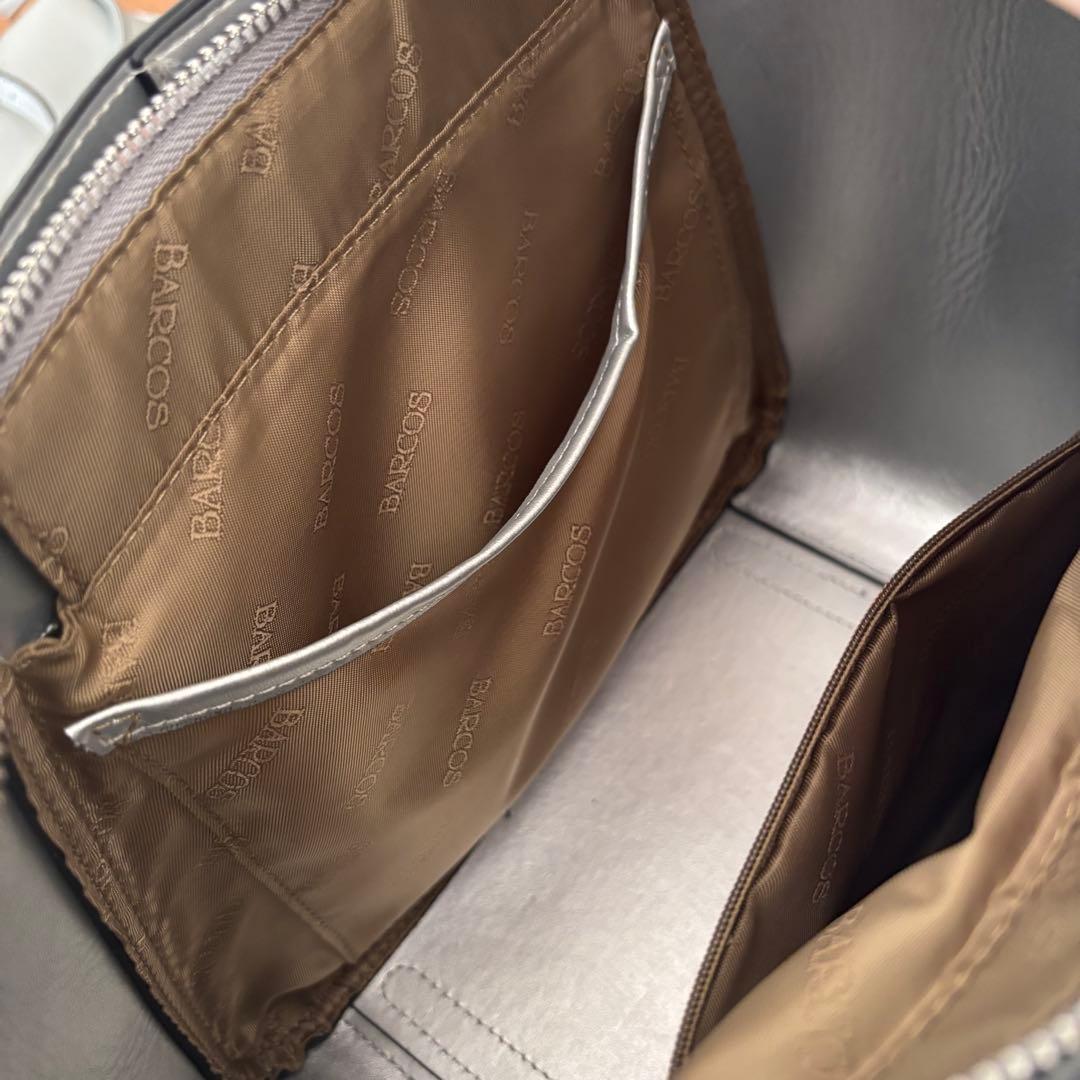 BARCOS レザー シルバー トートバッグ ポーチ パスケース ポシェット