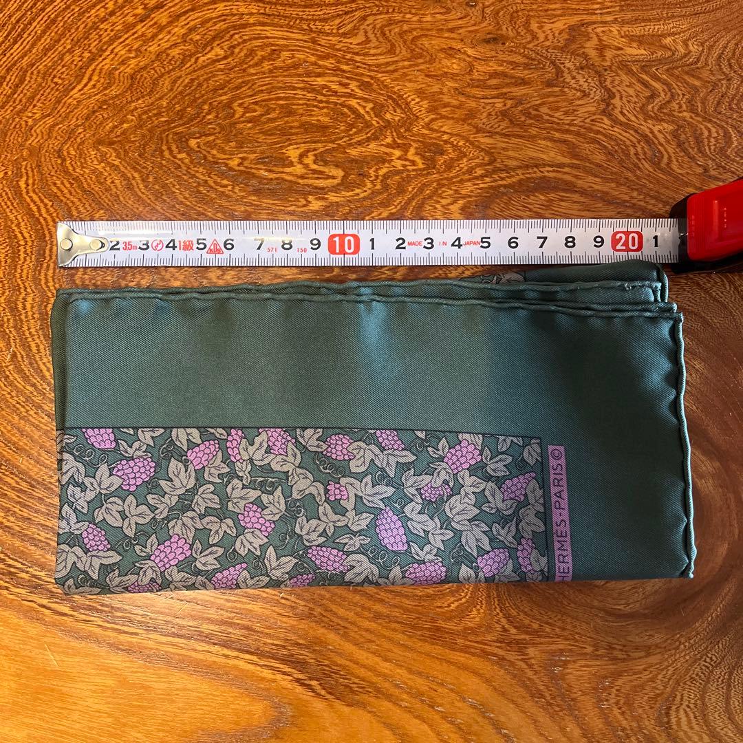 エルメス　スカーフ　40×40 美品　お値下げしました！