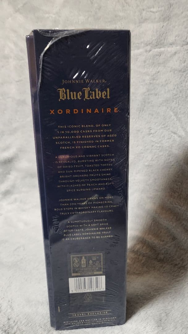 Johnnie Walker ジョニーウォーカー ブルーラベル　免税店限定