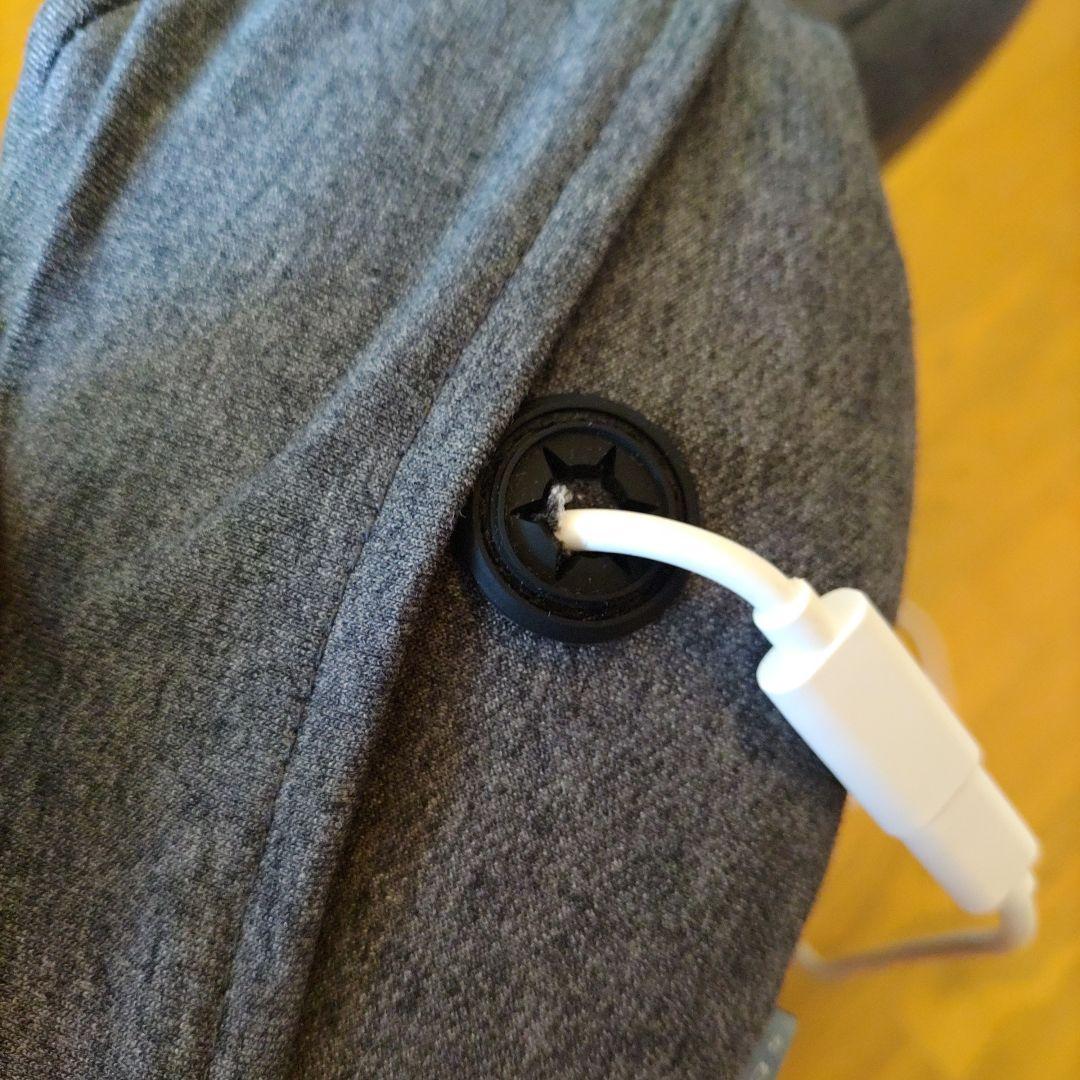 正規品 CALQS 枕 首と肩がホッとする枕PLUS ダークグレー