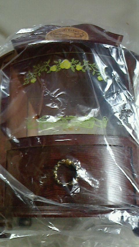 ミュージックシアター　雨に唄えば　うさぎのドール　オルゴール