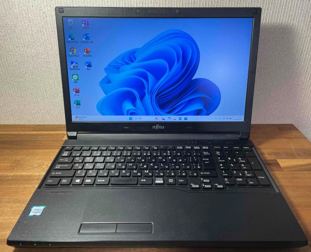 Win11 Office LIFEBOOK メモリ8GB 新品SSD240GB