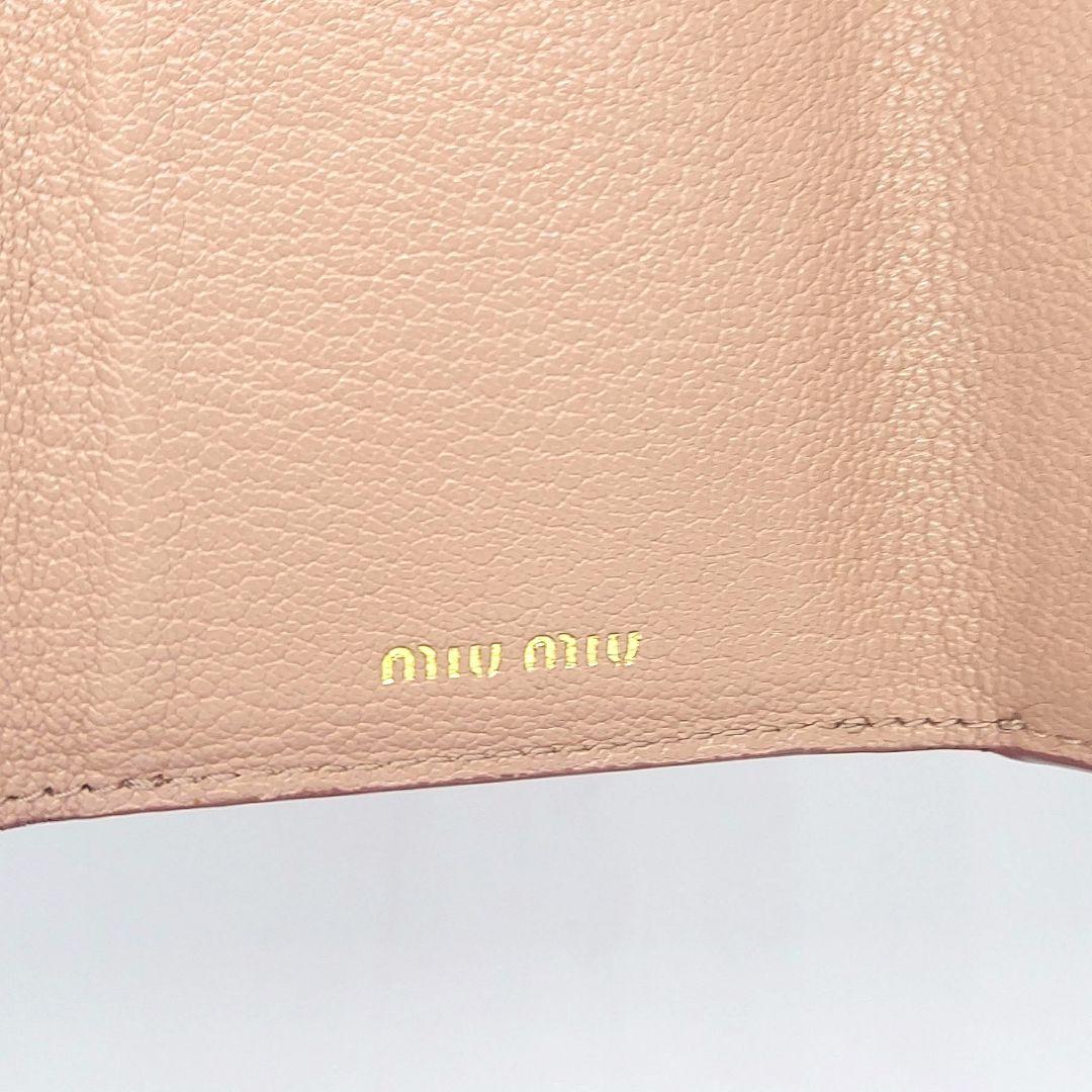 【もか】MIUMIU 三つ折り財布 コンパクトウォレット ゴールドロゴ