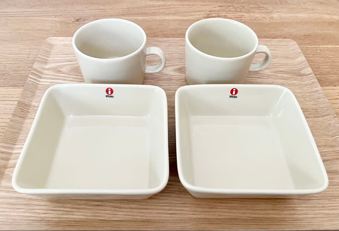  イッタラ　ティーマ　リネン　スクエアプレート　カップ　セット