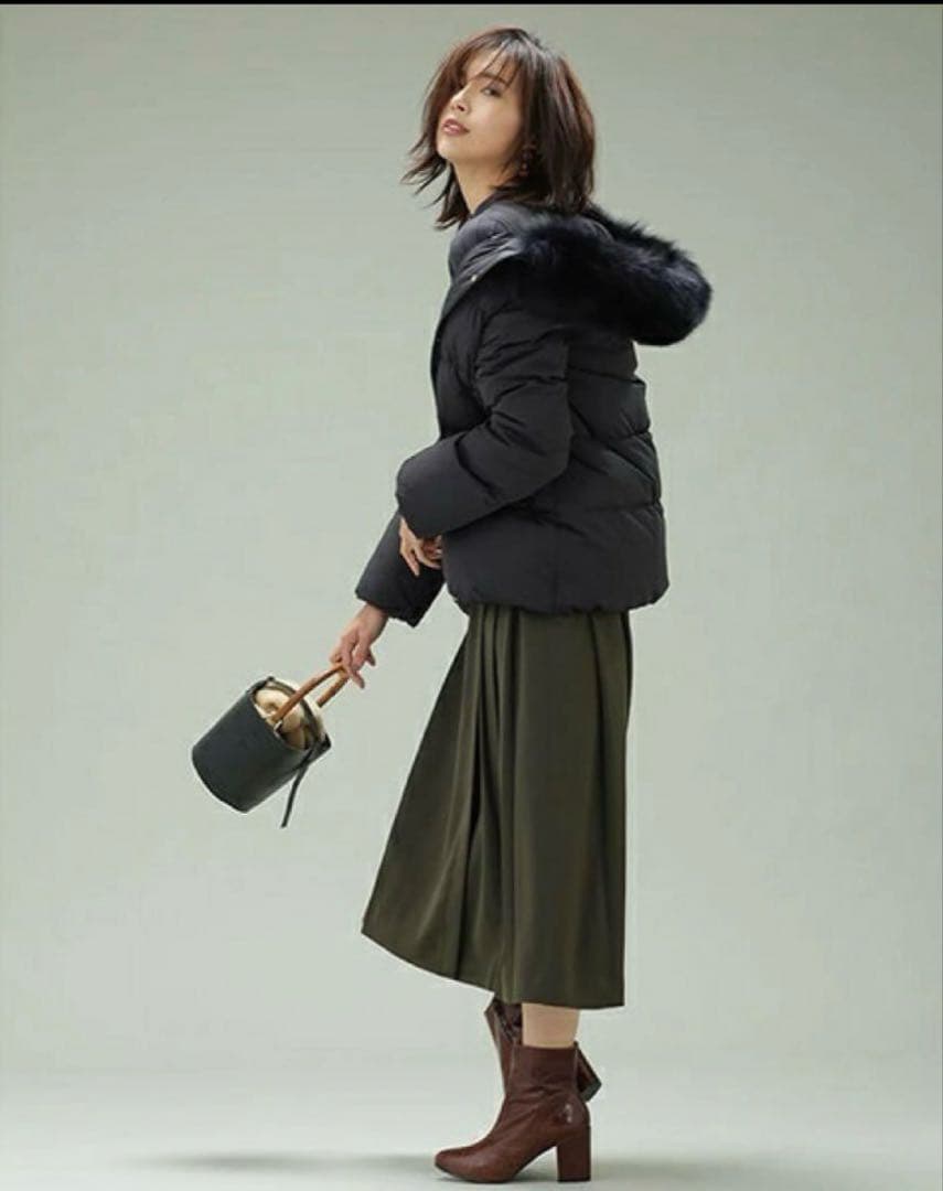 ナノユニバース　西川ダウン　フォックスファー