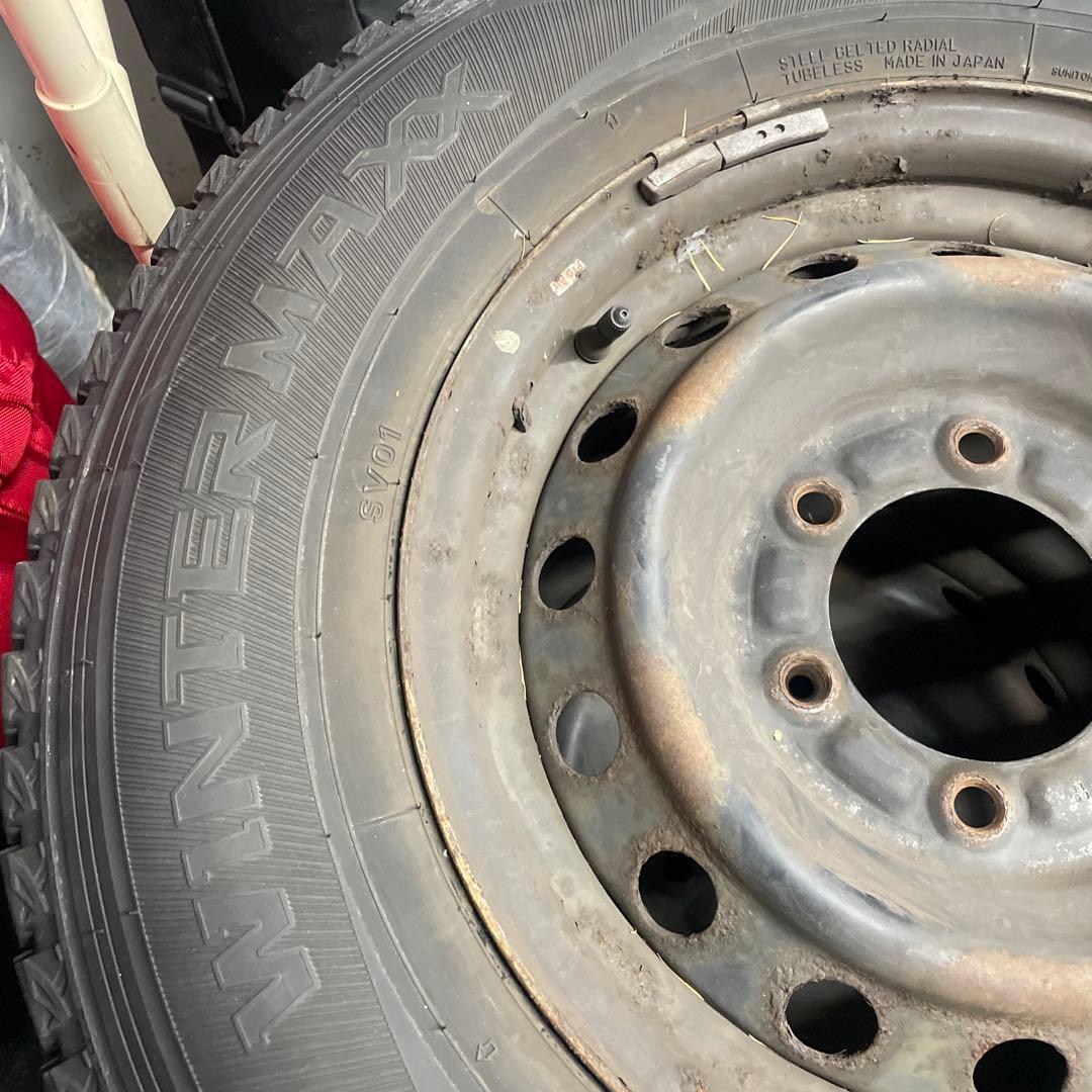 Ri riiiiさま専用　スタッドレスタイヤ　鉄ホイール