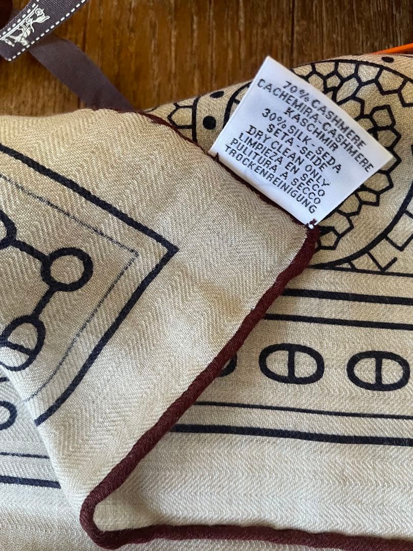 ♪エルメス　カシシル　シュヴァル　ドゥ　クール　バンダナ　クリスマスセール♪