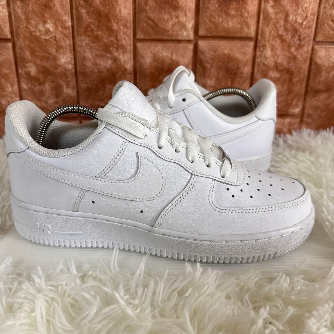 NIKE AIR FORCE 1 '07 ナイキ　エアーフォース1 25cm