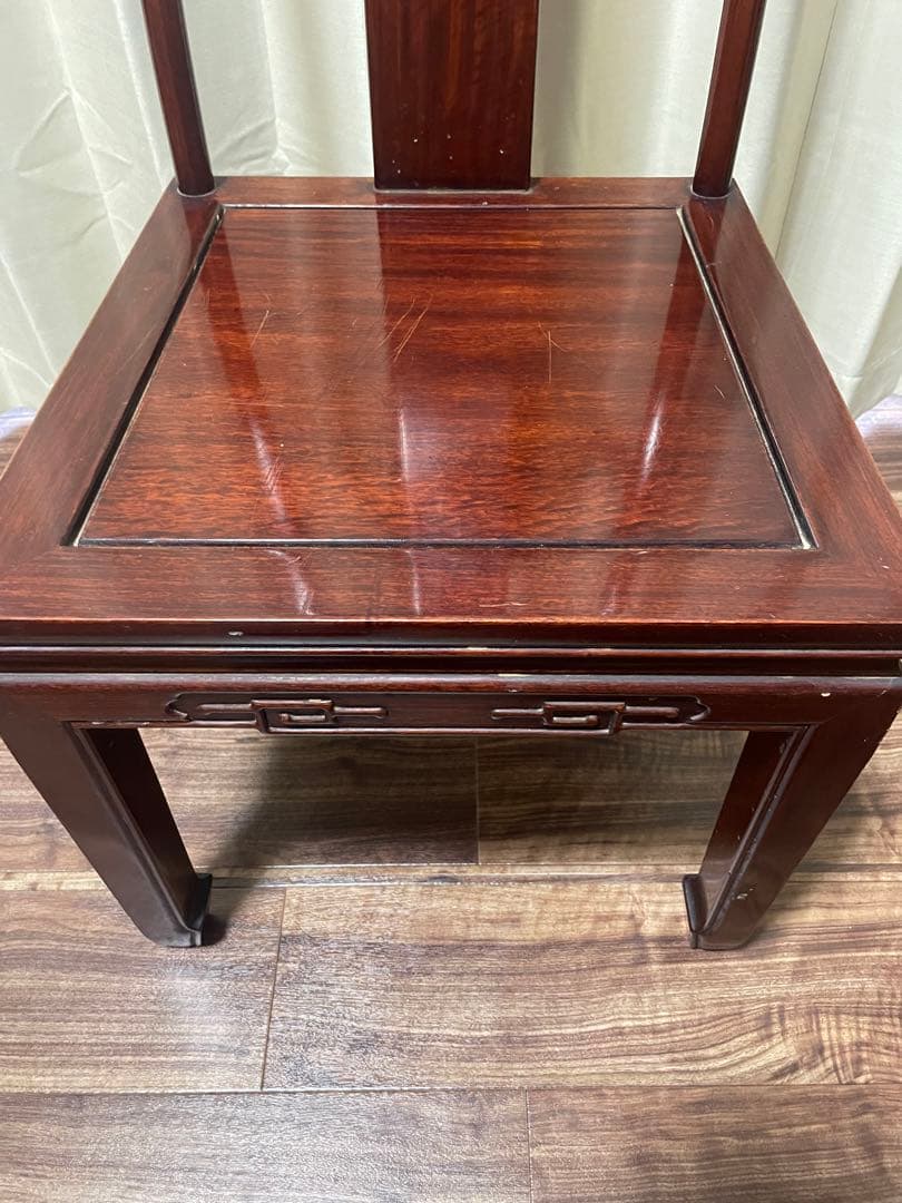 中国家具　鳥と花の彫刻付き