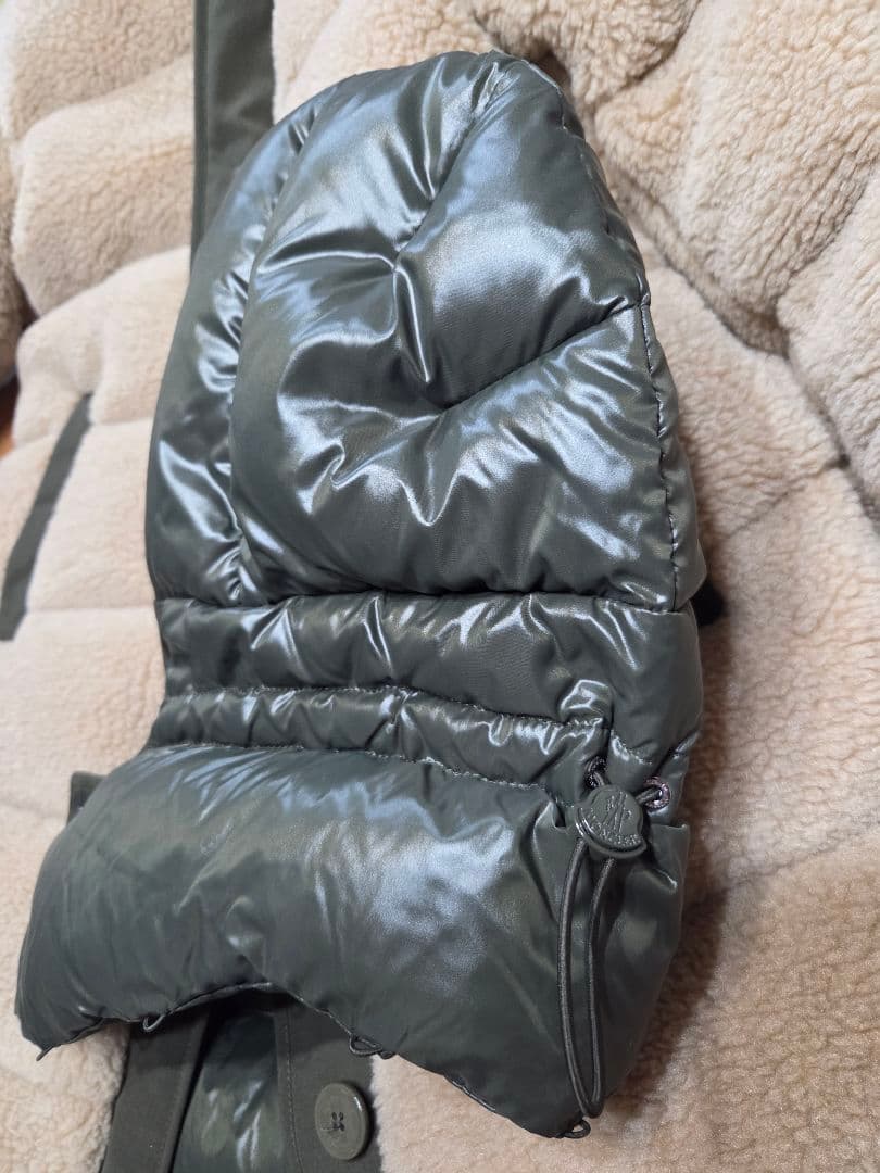 極美品　確実正規品　MONCLER　CHARAMILLON　シャラミオン