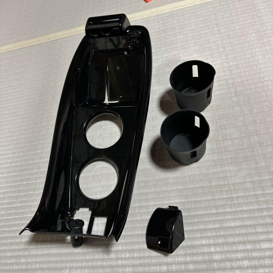 プリウス 50 前期 車用 黒 カップホルダー USBポート付き