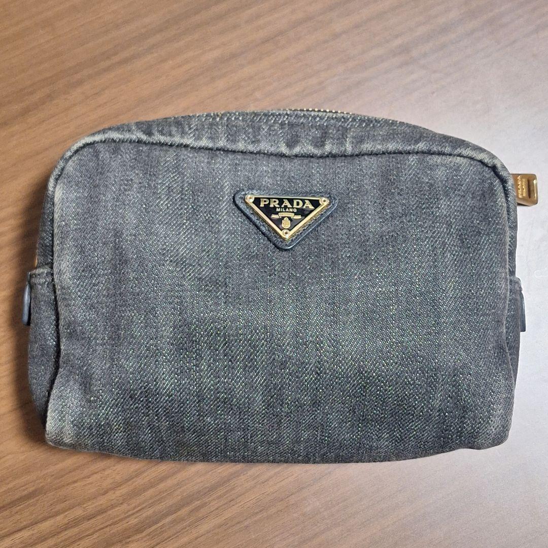 PRADA 黒デニム ポーチ