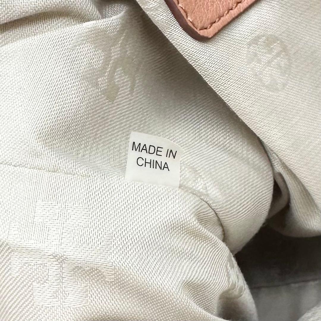 極美品✨トリーバーチ トートバッグ しぼ革 ボンボンチャーム ブラウン系 A4◎