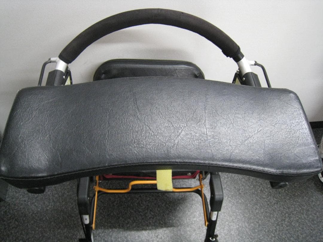 前腕支持型歩行車 REHAMO(リハモ) 抑速ブレーキなし