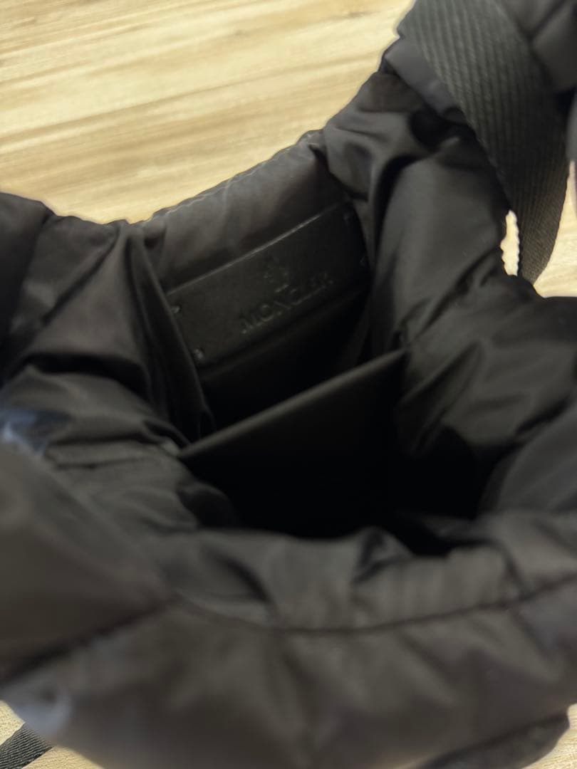 新品同様 モンクレール レジェールスモール ナイロン ブラック LEGERE