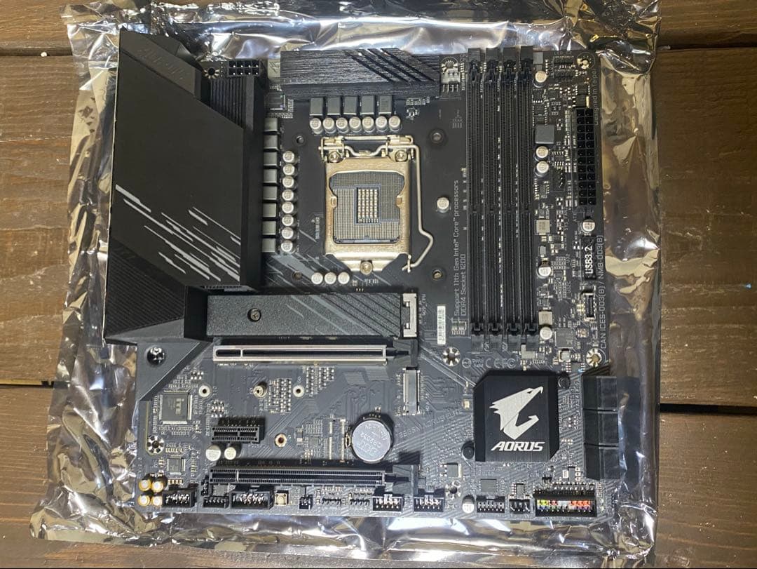 Gigabyte B560m Aorus Elite LGA1200 動作確認済