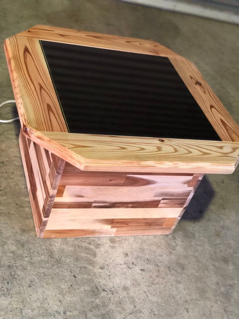 奥深くまで続く井戸テーブル　無限テーブル