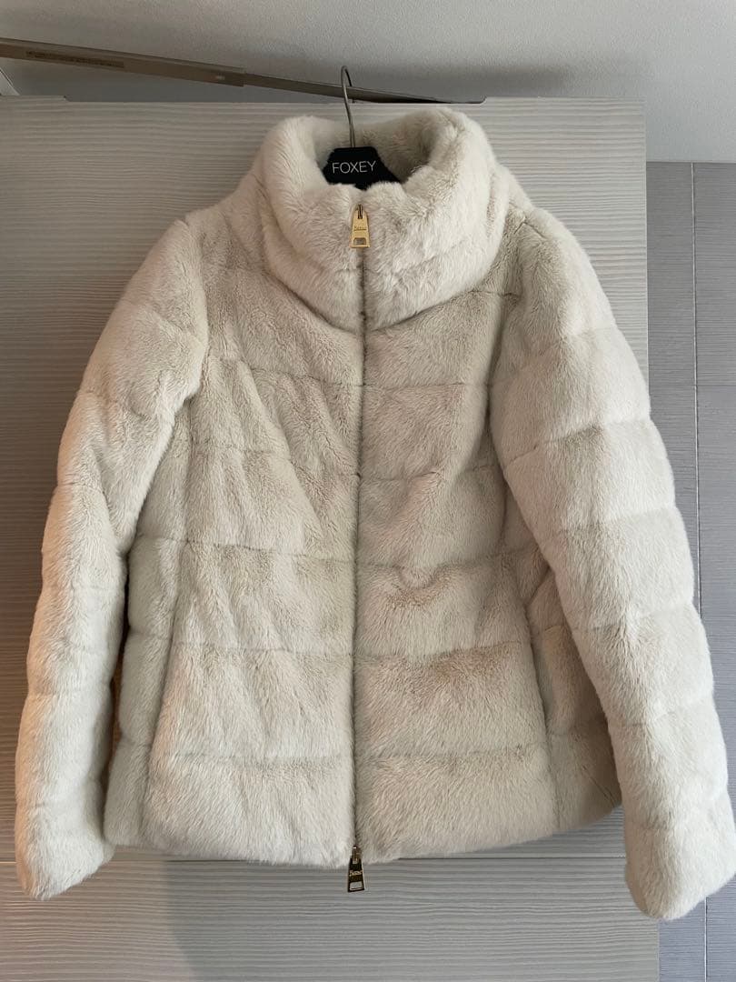 Herno ホワイト ダウンジャケット