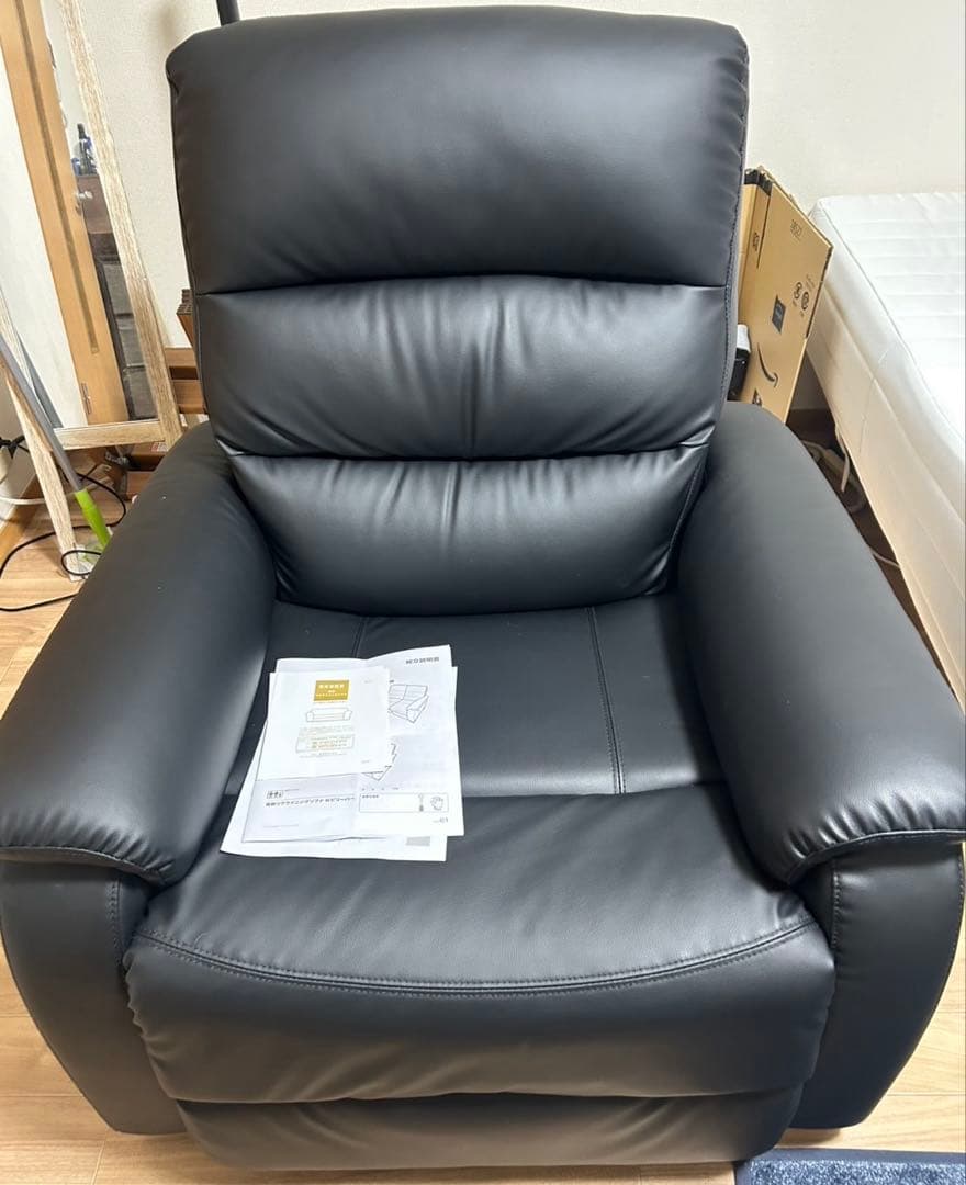 ニトリ　一人掛け電動リクライニングソファNビリーバー　美品