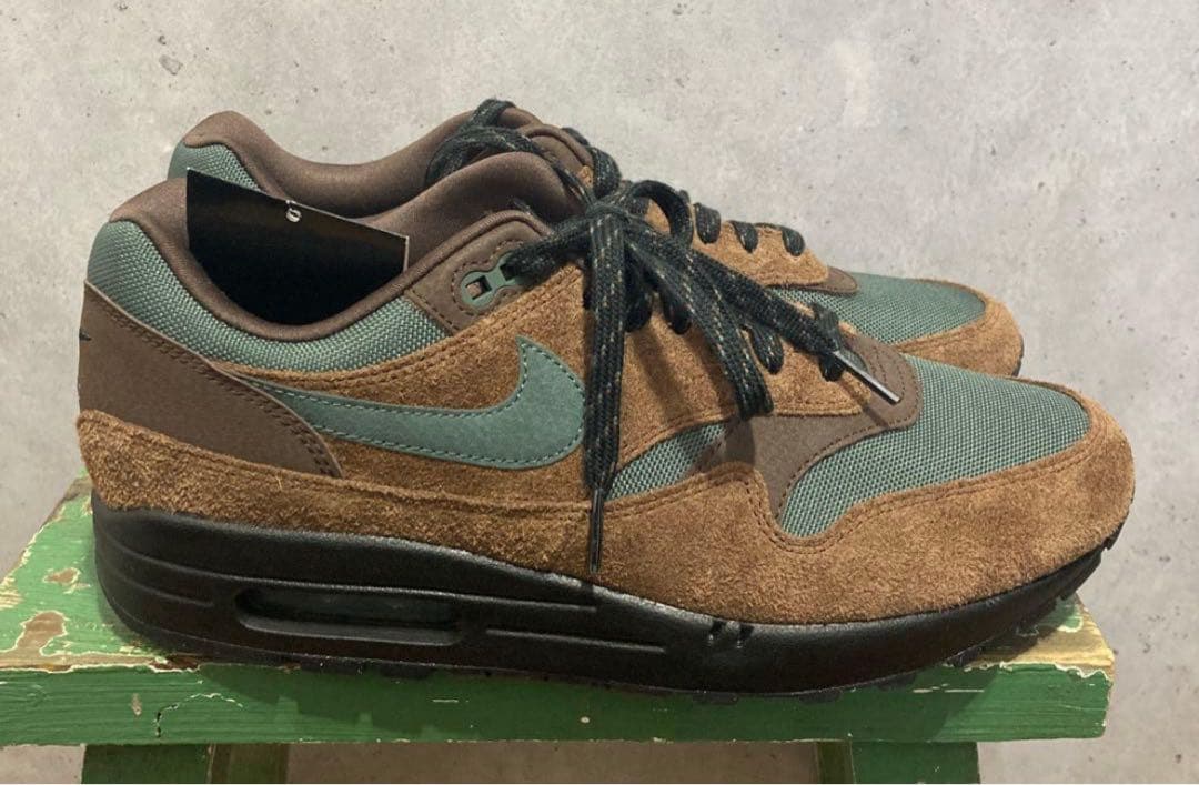 新品未使用　NIKE AIR MAX 1 ビーブロ　28cm