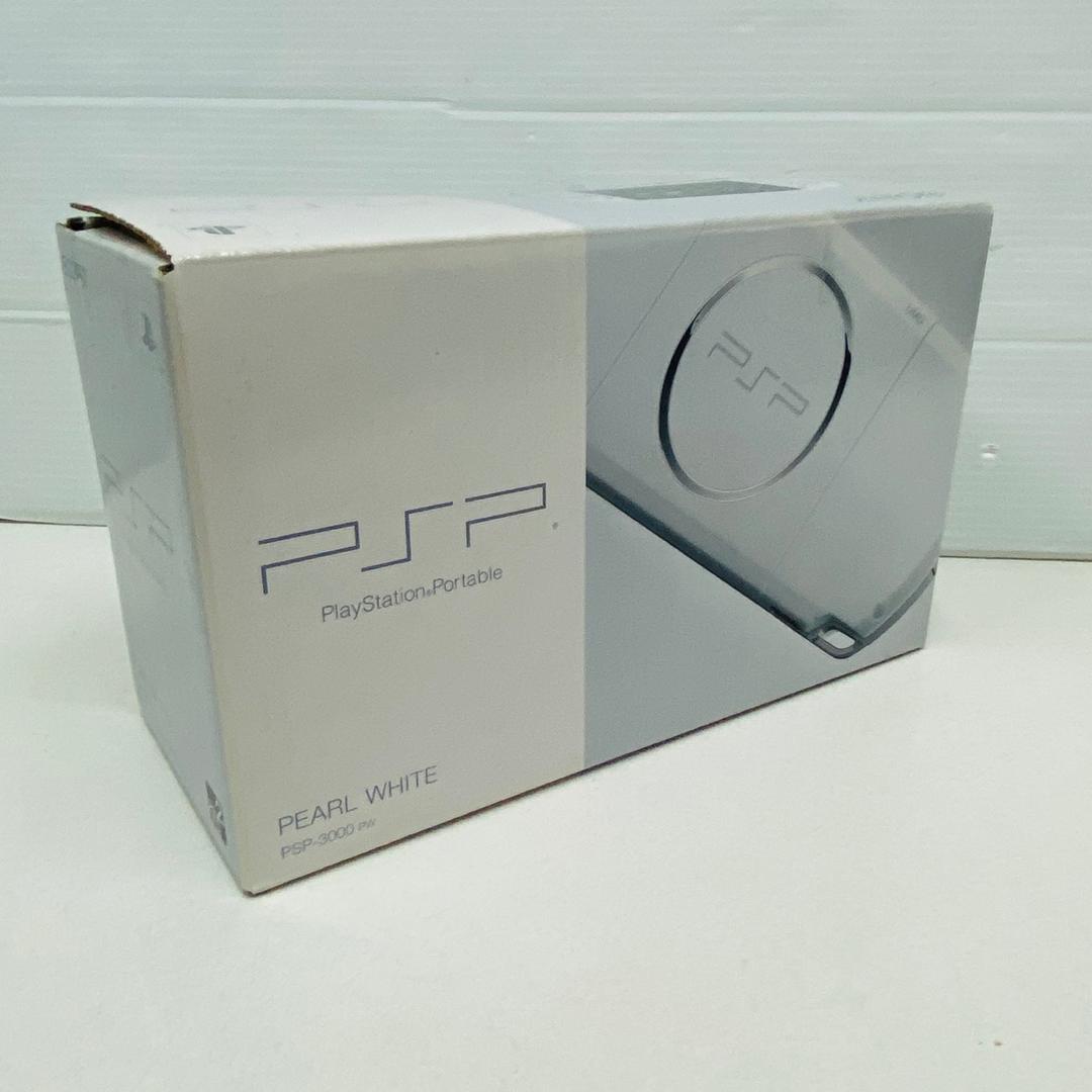 ★未使用品★極美品　パール・ホワイト(PSP-3000PW)生産終了訳