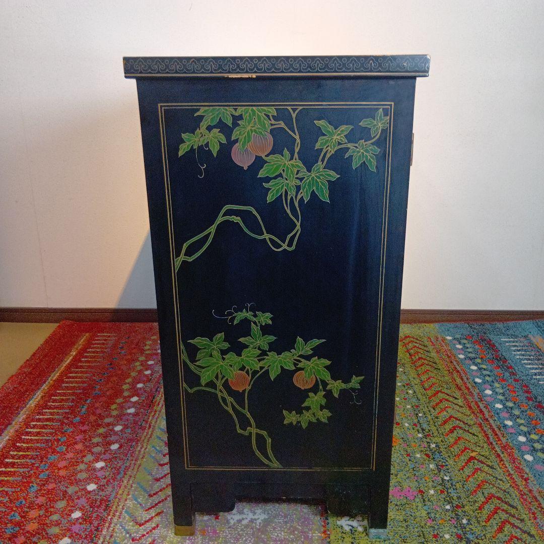 中国漆家具　アジアン家具　キャビネット