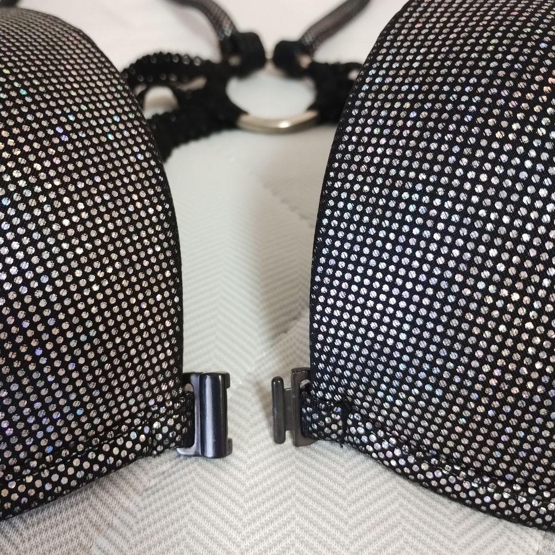 d.i.a.　見せブラ　☆シルバーストライプ☆ホログラム☆フロントホック