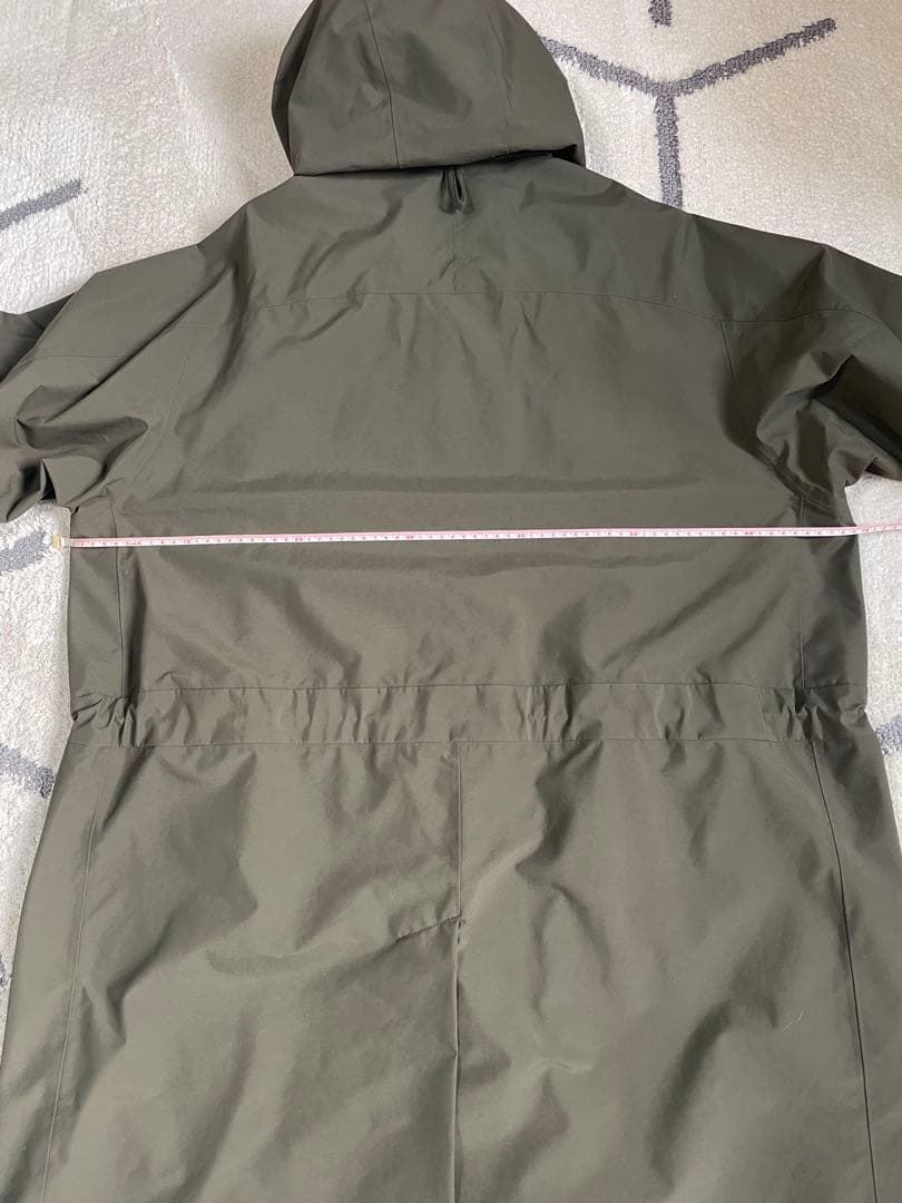 ウールリッチGORE-TEX フード付きロングコート オリーブ