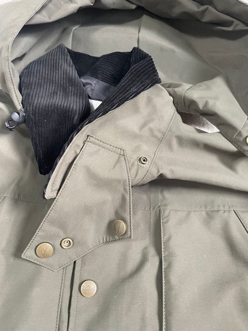 ウールリッチGORE-TEX フード付きロングコート オリーブ