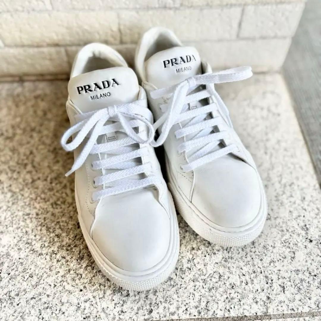 【美品】PRADA レザーロゴスニーカー 36 1E621M
