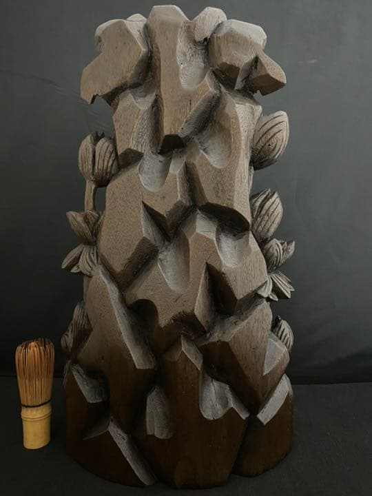 弥勒菩薩 半跏思惟像 一刀彫り　木彫 仏像 彫刻 置物 風水 骨董 アンティーク