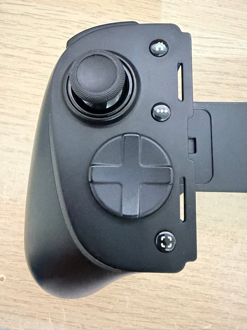 Razer Kishi Ultra モバイルゲームコントローラー