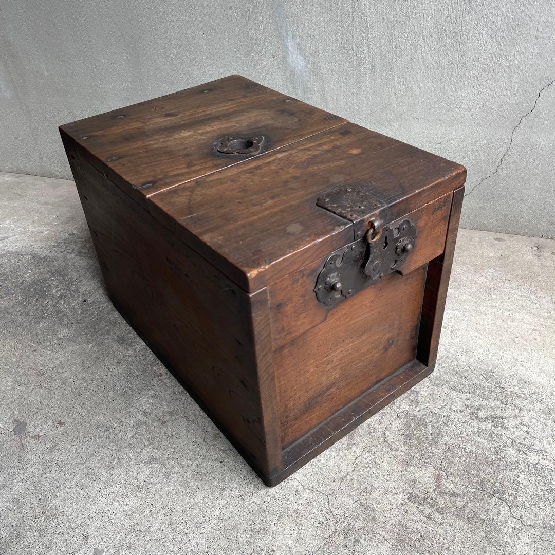 銭箱 銭函 小引出 時代金具 日本製 江戸時代 明治時代 古道具 欅