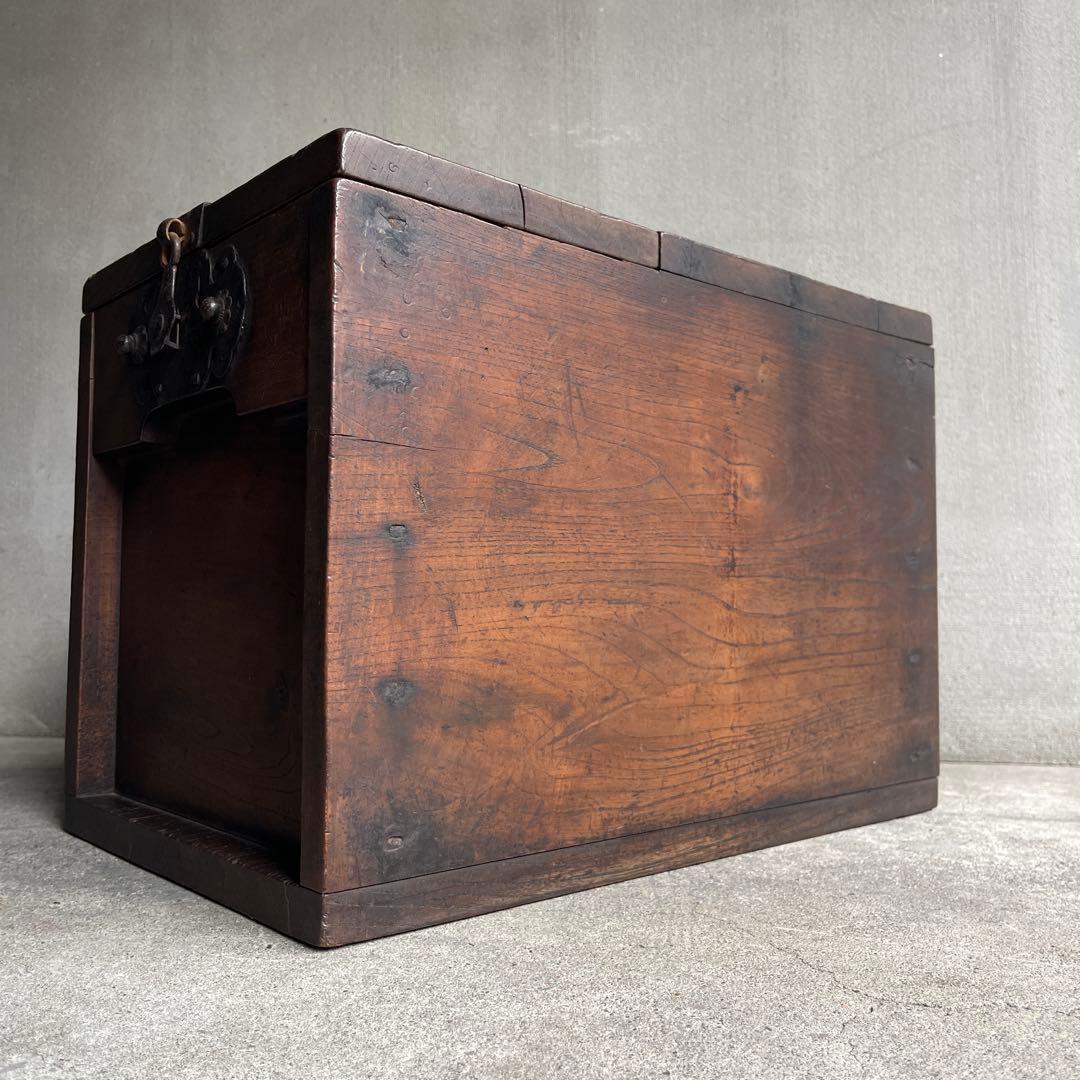 銭箱 銭函 小引出 時代金具 日本製 江戸時代 明治時代 古道具 欅